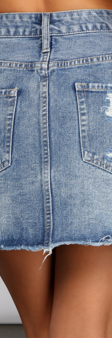 Distressed Drama Denim Mini Skirt provides a stylish start to creating your best summer outfits of the season with on-trend details for 2023!