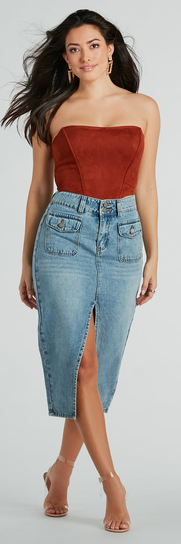 Iconic Trendsetter High Rise Slit Denim Midi Skirt