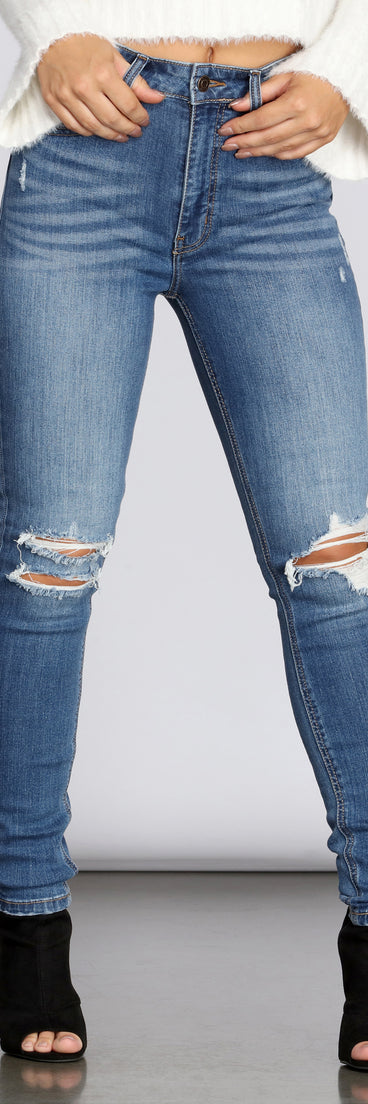 Bella High Rise Distressed Skinny Jeans for 2022 festival outfits, festival dress, outfits for raves, concert outfits, and/or club outfits