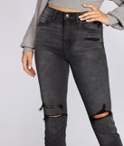 Tobi Super High Rise Distressed Jeans for 2022 festival outfits, festival dress, outfits for raves, concert outfits, and/or club outfits