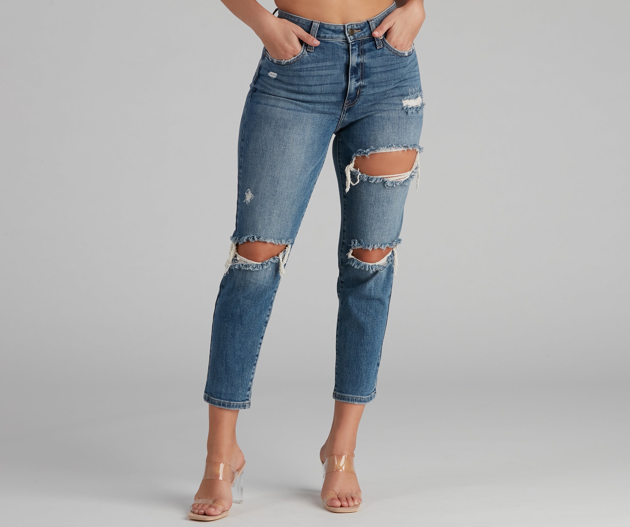 7/11 13:00まで11000→8900  JEANSトレーナー Tobi High-Rise Distressed Mom Jeans | Windsor