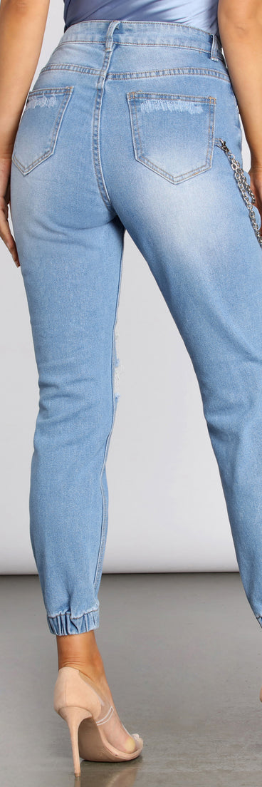 High Rise Destructed Chained Denim Joggers provides a stylish start to creating your best summer outfits of the season with on-trend details for 2023!