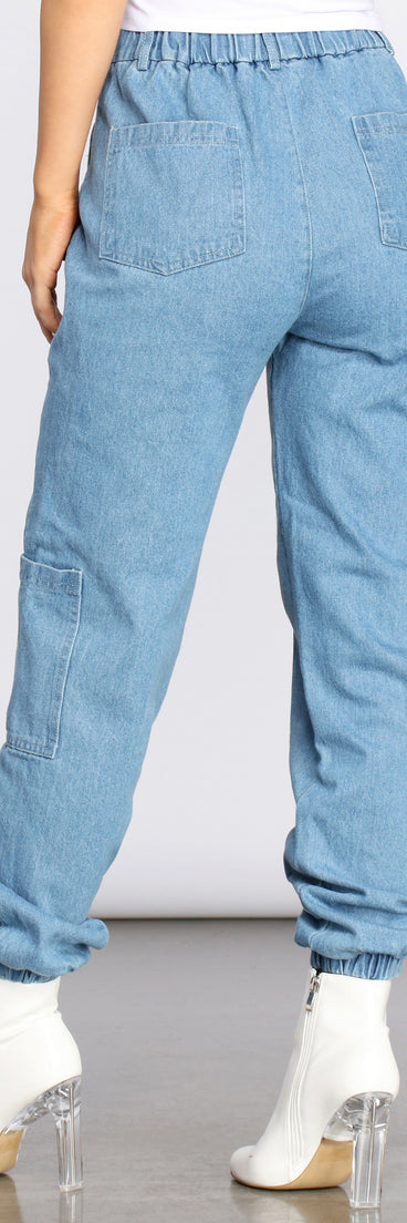 Casual Cargo Denim Joggers provides a stylish start to creating your best summer outfits of the season with on-trend details for 2023!