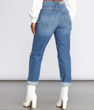High Rise Distressed Mom Jeans provides a stylish start to creating your best summer outfits of the season with on-trend details for 2023!