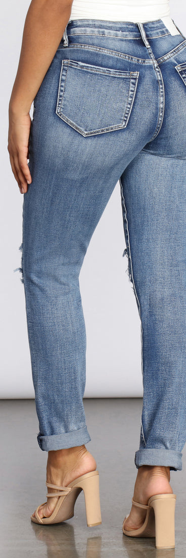 On The Rise Skinny Jeans provides a stylish start to creating your best summer outfits of the season with on-trend details for 2023!