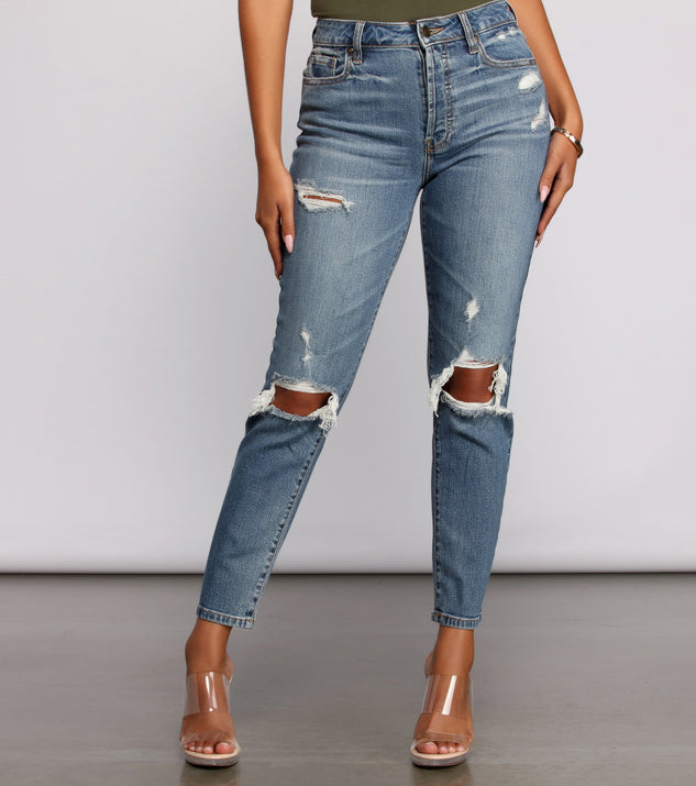 Tobi High Rise Destructed Mom Jeans for 2023 festival outfits, festival dress, outfits for raves, concert outfits, and/or club outfits