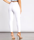 High Rise Destructed Denim Skinny Jeans provides a stylish start to creating your best summer outfits of the season with on-trend details for 2023!