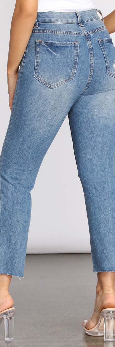 High Rise Straight Leg Destructed Denim Jeans provides a stylish start to creating your best summer outfits of the season with on-trend details for 2023!