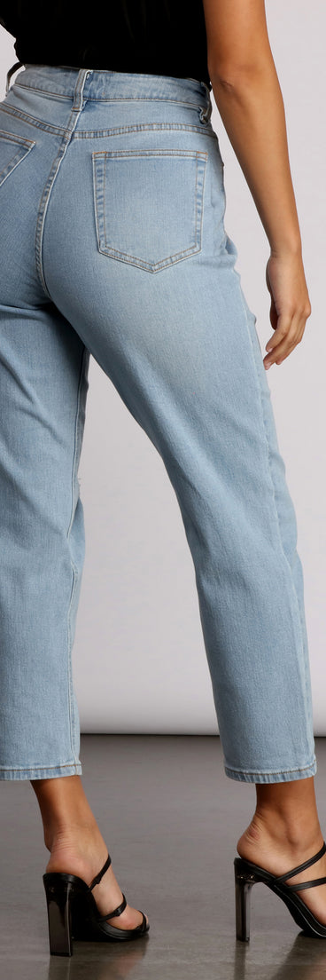 Casual Vibes High Waist Jeans provides a stylish start to creating your best summer outfits of the season with on-trend details for 2023!