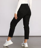 High Rise Destructed Boyfriend Jeans provides a stylish start to creating your best summer outfits of the season with on-trend details for 2023!