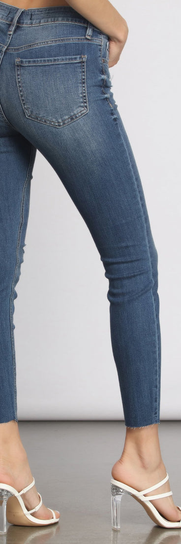 Clara High Rise Destructed Skinny Jeans provides a stylish start to creating your best summer outfits of the season with on-trend details for 2023!
