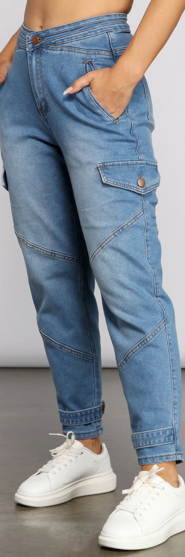 Such A Trendsetter Cargo Denim Joggers provides a stylish start to creating your best summer outfits of the season with on-trend details for 2023!