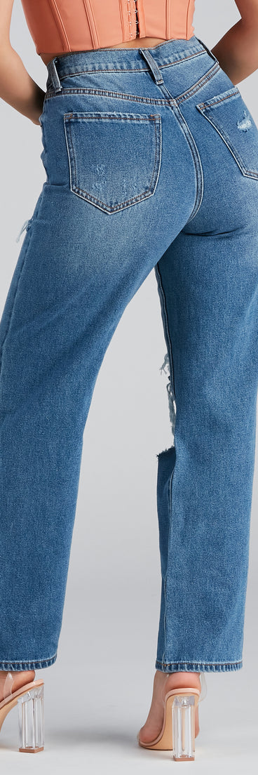 Distressed, But Well Dressed Boyfriend Jeans provides a stylish start to creating your best summer outfits of the season with on-trend details for 2023!