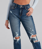 High-Rise Destructed Ankle Jeans is a trendy pick to create 2023 festival outfits, festival dresses, outfits for concerts or raves, and complete your best party outfits!