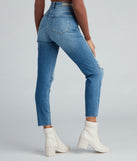 Trendy Everyday High-Rise Skinny Jeans provides a stylish start to creating your best summer outfits of the season with on-trend details for 2023!