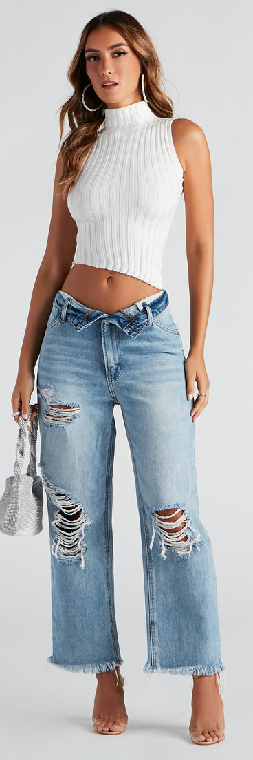 Flip The Switch Low-Rise Straight Leg Denim Jeans provides a stylish start to creating your best summer outfits of the season with on-trend details for 2023!
