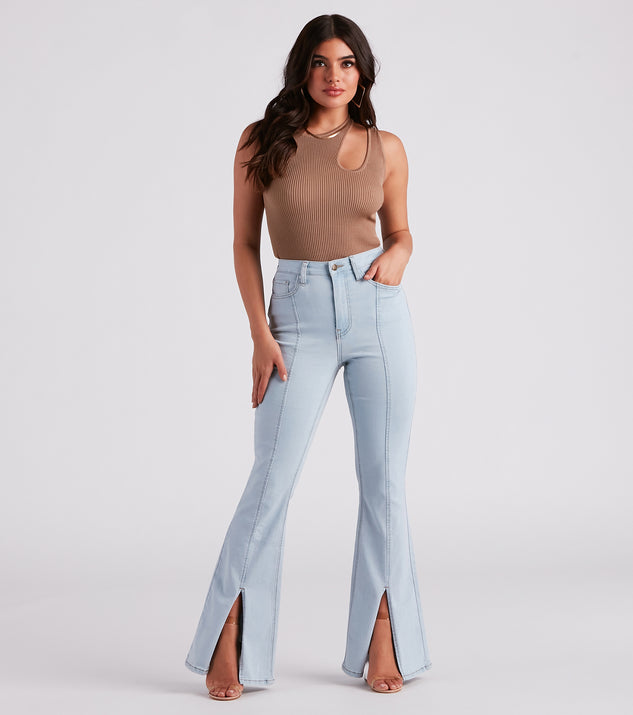 Bri High-Rise Split Hem Flare Jeans by Windsor Denim is a fire pick to create 2023 festival outfits, concert dresses, outfits for raves, or to complete your best party outfits or clubwear!