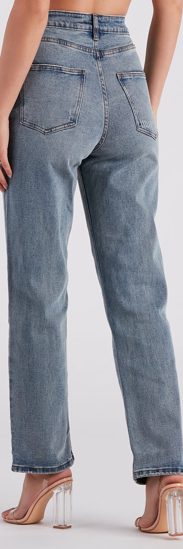 90s Glam Rhinestone Beaded Straight-Leg Jeans is a fire pick to create 2023 festival outfits, concert dresses, outfits for raves, or to complete your best party outfits or clubwear!