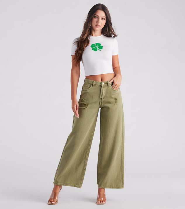 Good Angle Mid Rise Wide-Leg Denim Jeans is a fire pick to create 2023 festival outfits, concert dresses, outfits for raves, or to complete your best party outfits or clubwear!