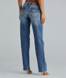 '90s Style Low-Rise Relaxed Fit Jeans