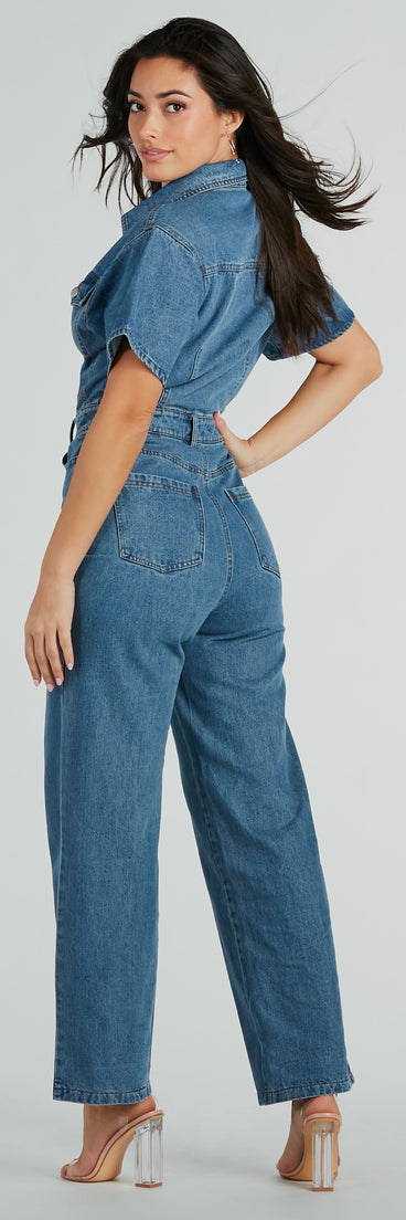 The One And Done Short Sleeve Wide-Leg Denim Jumpsuit is an elevated one-piece that blends sleek sophistication with playful charm, perfect for nailing casual or formal outfits.