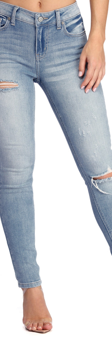 Mid Rise Skinny Crop Jeans for 2022 festival outfits, festival dress, outfits for raves, concert outfits, and/or club outfits