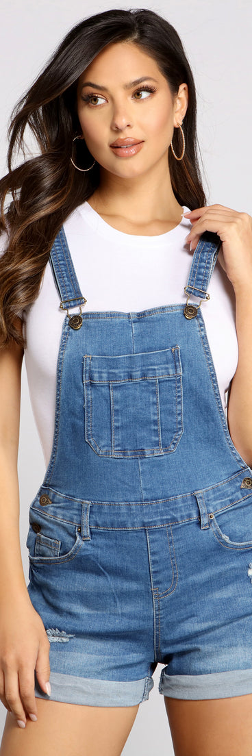 Stylishly Distressed Denim Shortalls provides a stylish start to creating your best summer outfits of the season with on-trend details for 2023!