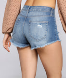 Cool Girl Chic High Rise Denim Shorts provides a stylish start to creating your best summer outfits of the season with on-trend details for 2023!