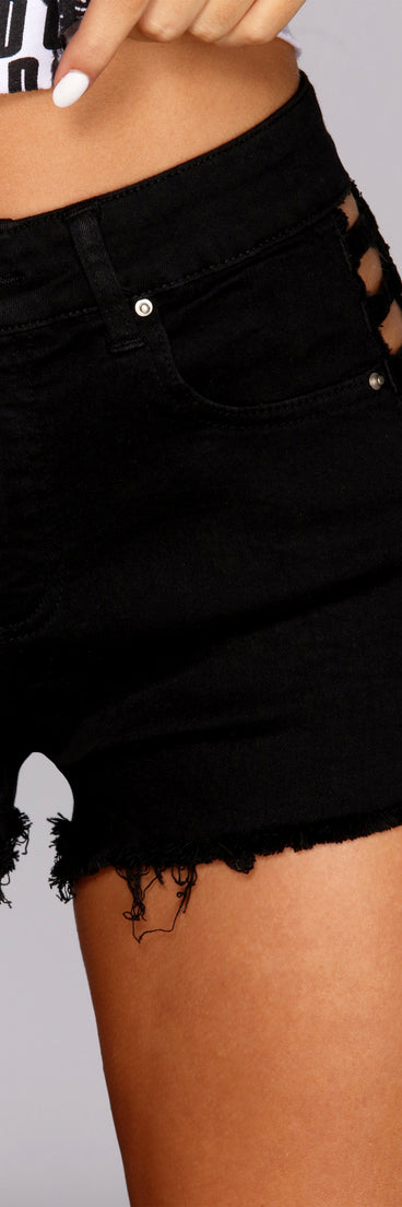 Bad Girl Bold Shorts is a trendy pick to create 2023 festival outfits, festival dresses, outfits for concerts or raves, and complete your best party outfits!