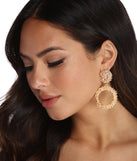 All That Glitters Textured Earrings is the perfect Homecoming look pick with on-trend details to make the 2023 HOCO dance your most memorable event yet!