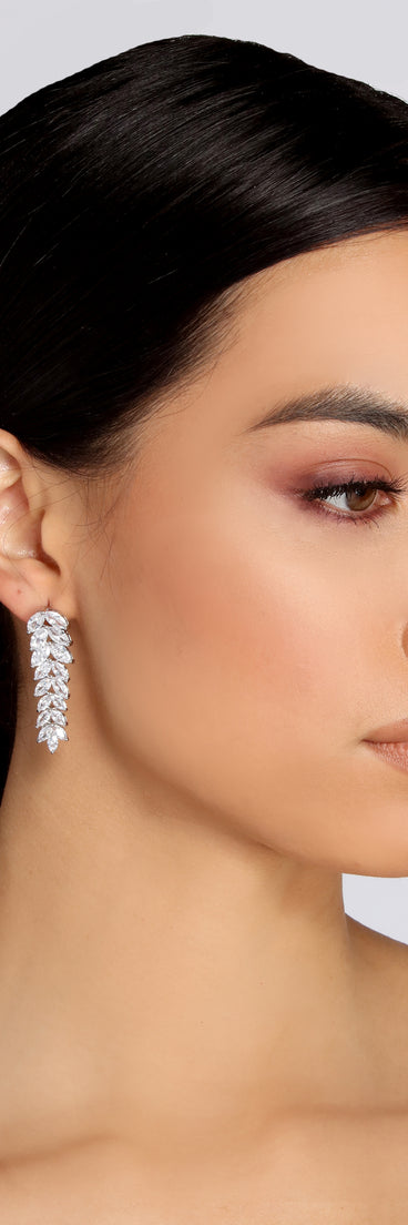 Marquise Statement Cubic Zirconia Earrings is the perfect Homecoming look pick with on-trend details to make the 2023 HOCO dance your most memorable event yet!
