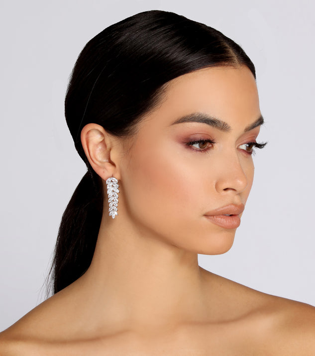 Marquise Statement Cubic Zirconia Earrings is the perfect Homecoming look pick with on-trend details to make the 2023 HOCO dance your most memorable event yet!