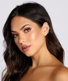 Like A Princess Earrings Set is the perfect Homecoming look pick with on-trend details to make the 2023 HOCO dance your most memorable event yet!