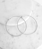 Extra Large Sleek Hoops is a trendy pick to create 2023 festival outfits, festival dresses, outfits for concerts or raves, and complete your best party outfits!