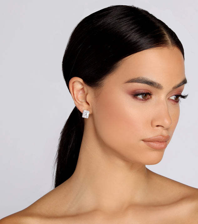 Essential Cubic Zirconia Studs is the perfect Homecoming look pick with on-trend details to make the 2023 HOCO dance your most memorable event yet!