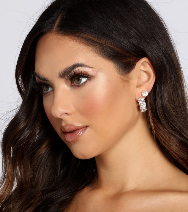 Never Enough Earrings Set is the perfect Homecoming look pick with on-trend details to make the 2023 HOCO dance your most memorable event yet!