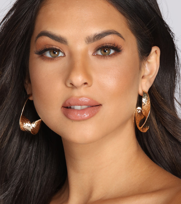 Twist Me Up Earrings & Windsor