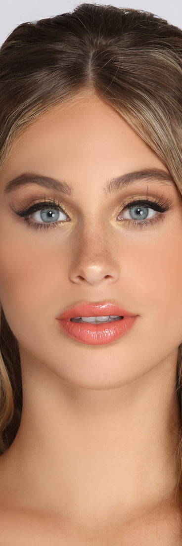 Trendy Oval Hoop Earrings is the perfect Homecoming look pick with on-trend details to make the 2023 HOCO dance your most memorable event yet!