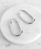 Trendy Oval Hoop Earrings is the perfect Homecoming look pick with on-trend details to make the 2023 HOCO dance your most memorable event yet!