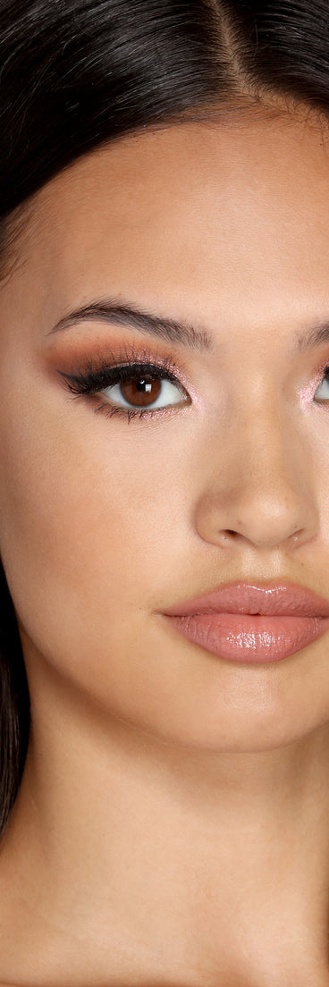 Shine In Rhine Disc Earrings is the perfect Homecoming look pick with on-trend details to make the 2023 HOCO dance your most memorable event yet!