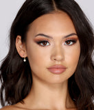 Shine In Rhine Disc Earrings is the perfect Homecoming look pick with on-trend details to make the 2023 HOCO dance your most memorable event yet!