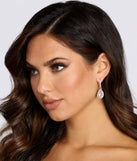 Teardrop Halo Earrings is the perfect Homecoming look pick with on-trend details to make the 2023 HOCO dance your most memorable event yet!