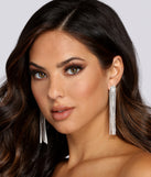 Bella Rhinestone Fringe Dusters is the perfect Homecoming look pick with on-trend details to make the 2023 HOCO dance your most memorable event yet!