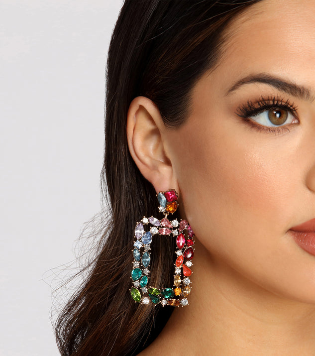 Vibrant Stones Door Knocker Earrings is a trendy pick to create 2023 festival outfits, festival dresses, outfits for concerts or raves, and complete your best party outfits!