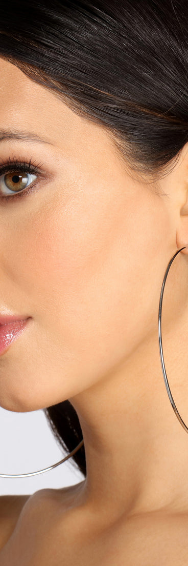 3 Pack Silver Hoop Set is a trendy pick to create 2023 festival outfits, festival dresses, outfits for concerts or raves, and complete your best party outfits!