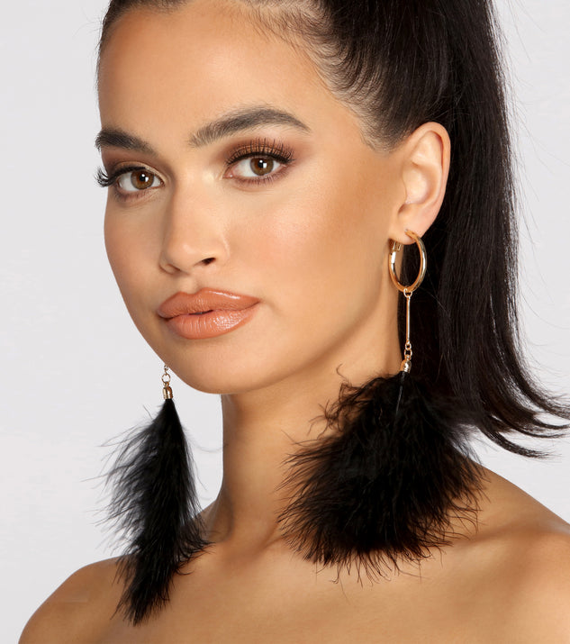 Lucky Feather Mini Hoop Earrings is a trendy pick to create 2023 festival outfits, festival dresses, outfits for concerts or raves, and complete your best party outfits!