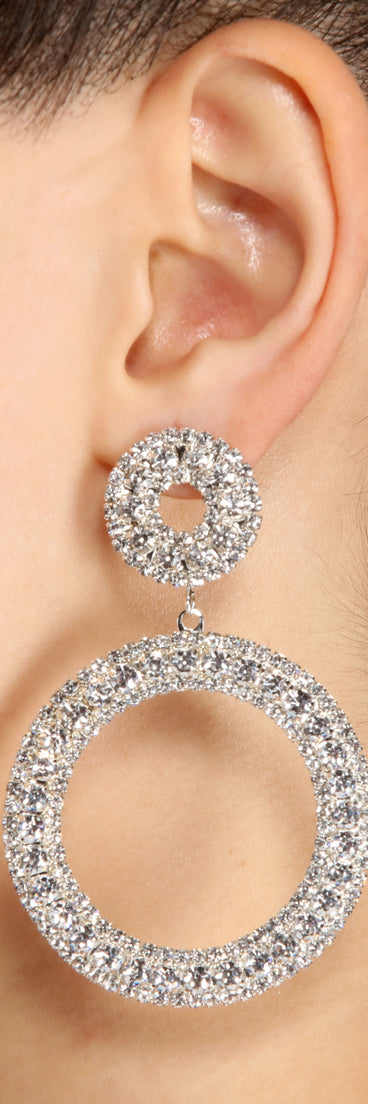Gleaming Beauty Rhinestone Earrings