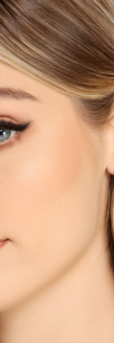 Cubic Zirconia Leaf-Shaped Duster Earrings is the perfect Homecoming look pick with on-trend details to make the 2023 HOCO dance your most memorable event yet!