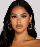A Little Bit Of Everything Hoops Multipack is a trendy pick to create 2023 festival outfits, festival dresses, outfits for concerts or raves, and complete your best party outfits!