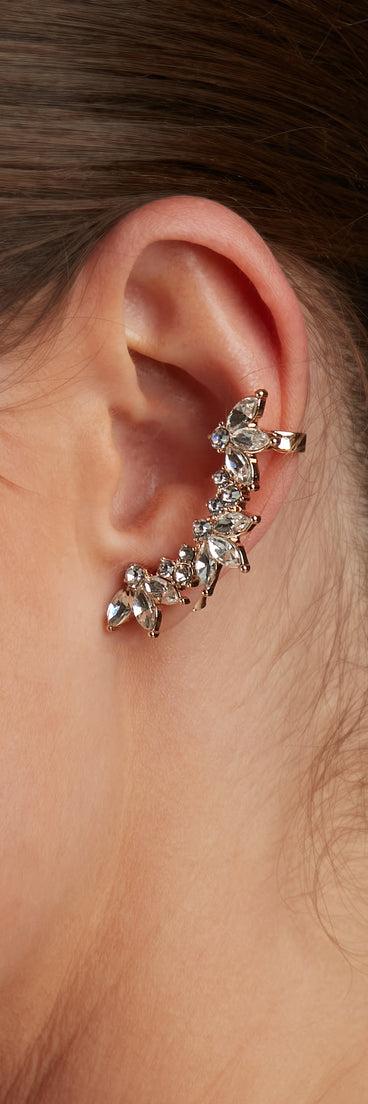 Gorgeous Glam Ear Crawlers is a trendy pick to create 2023 festival outfits, festival dresses, outfits for concerts or raves, and complete your best party outfits!